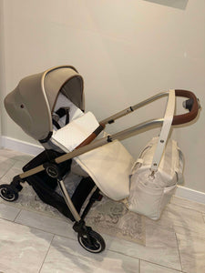 Plumeti Pompas Pram Footmuff